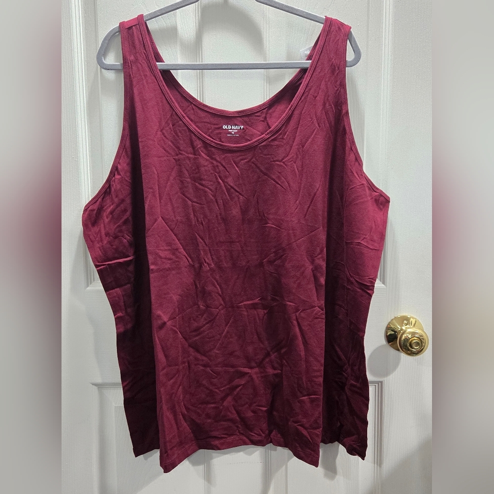 NWT Old Navy Plus Size Women's Maroon First Layer Tank Top 4X